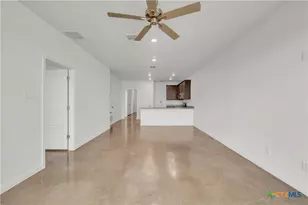 647 Pacific Crest Trail, Copperas Cove, TX 76522 - Photo 6