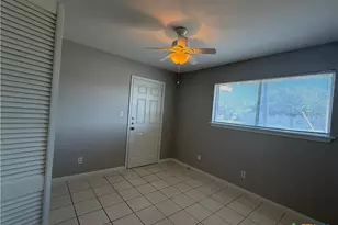 111 Lancelot St, Victoria, TX 77904 - Photo 4