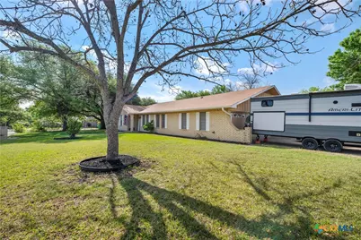 208 Red Oak Drive, Harker Heights, TX 76548 - Photo 2