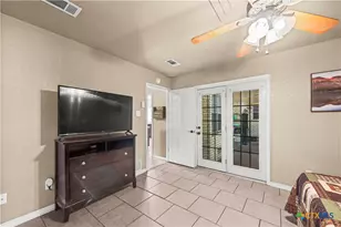 208 Red Oak Dr, Harker Heights, TX 76548 - Photo 18