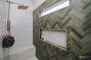 324 Brushy Creek, Victoria, TX 77904 - Photo 18