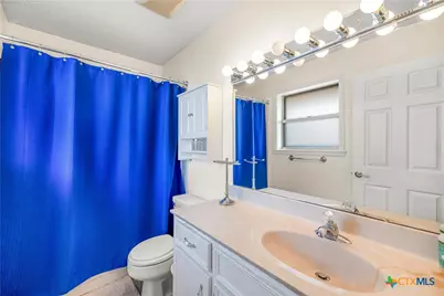 307 Pheasant Drive, Victoria, TX 77905 - Photo 16
