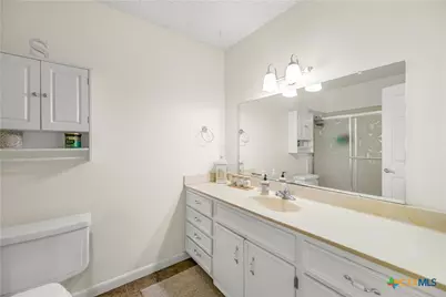 307 Pheasant Drive, Victoria, TX 77905 - Photo 14