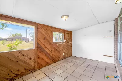 307 Pheasant Drive, Victoria, TX 77905 - Photo 22