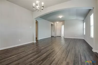 1041 Lauren Street, New Braunfels, TX 78130 - Photo 8