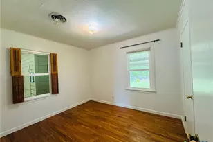 302 N 28th St, Gatesville, TX 76528 - Photo 10