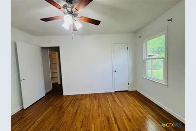 302 N 28th Street, Gatesville, TX 76528 - Photo 14