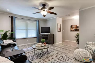 1327 Sea Breeze, New Braunfels, TX 78130 - Photo 4