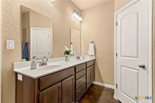 820 Mission Hills Dr, New Braunfels, TX 78130 - Photo 18
