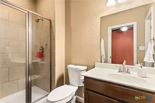 820 Mission Hills Dr, New Braunfels, TX 78130 - Photo 12
