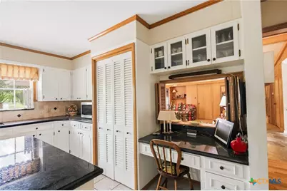 15 Jade Drive, Victoria, TX 77904 - Photo 12