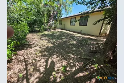 2010 S 15th Street #A, Temple, TX 76504 - Photo 12