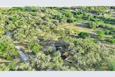 405 Camino Drive, Victoria, TX 77905 - Photo 34