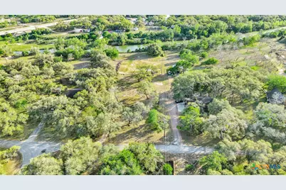 405 Camino Drive, Victoria, TX 77905 - Photo 6
