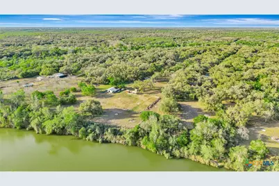 405 Camino Drive, Victoria, TX 77905 - Photo 4