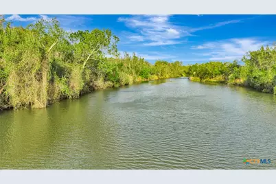 405 Camino Drive, Victoria, TX 77905 - Photo 26