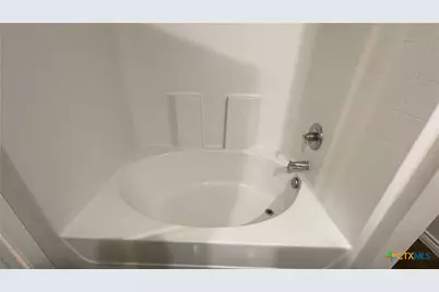 202 Lowes Boulevard #A, Killeen, TX 76542 - Photo 22