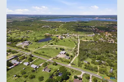 7293 Fm 327, Elmendorf, TX 78112 - Photo 22