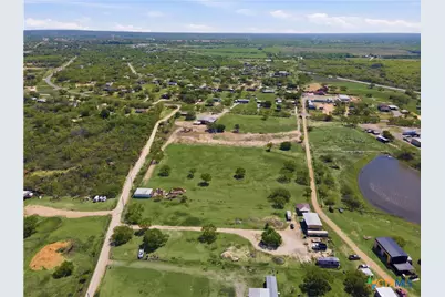 7293 Fm 327, Elmendorf, TX 78112 - Photo 18