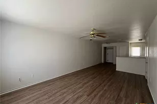 4210 Primrose Dr, Copperas Cove, TX 76522 - Photo 2
