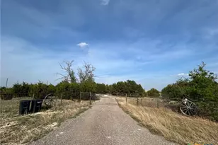 850 Blakely Rd, Gatesville, TX 76528 - Photo 14