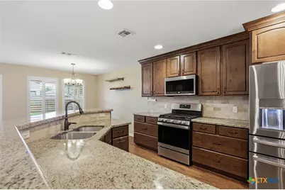 306 Tuscany Drive, Victoria, TX 77904 - Photo 8