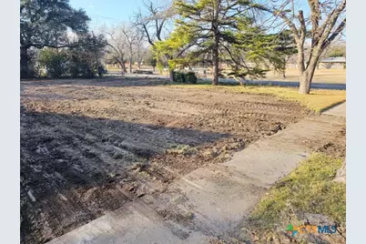 920 N 4th Street, Temple, TX 76501 - Photo 4