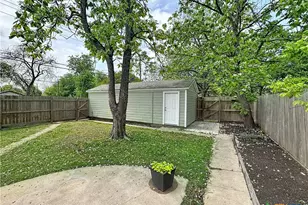 1014 S 43rd St, Temple, TX 76504 - Photo 18