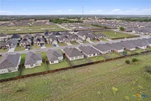 1037 Shelby Dr, Belton, TX 76513 - Photo 36