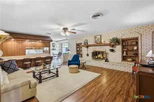 501 Dundee St, Victoria, TX 77904 - Photo 10