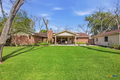 501 Dundee Street, Victoria, TX 77904 - Photo 40