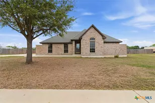 197 Thomas Dr, Martindale, TX 78655 - Photo 1