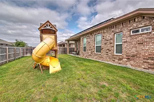 902 Earp Dr, Killeen, TX 76542 - Photo 40