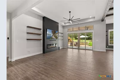 654 Copper Trace, New Braunfels, TX 78132 - Photo 8