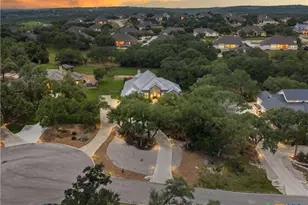 654 Copper Trce, New Braunfels, TX 78132 - Photo 2