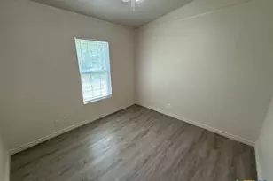 912 Southside Dr, Killeen, TX 76541 - Photo 10