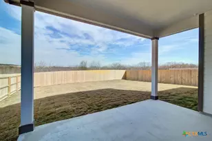 960 Tornado Rdg, New Braunfels, TX 78130 - Photo 2