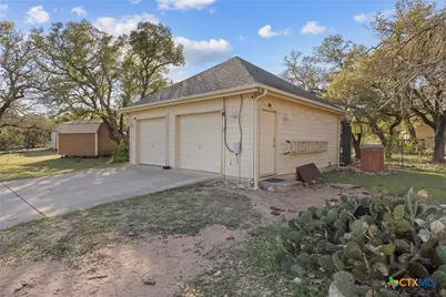 375 Branch Creek Trail, Liberty Hill, TX 78642 - Photo 32