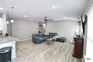 9019 Alabama Ave, Temple, TX 76502 - Photo 8