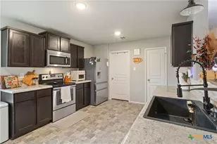 2720 Turning Crk St, Temple, TX 76504 - Photo 10