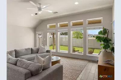1186 Yaupon Loop, New Braunfels, TX 78132 - Photo 14