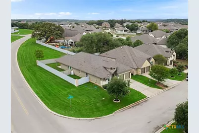 1186 Yaupon Loop, New Braunfels, TX 78132 - Photo 4