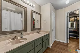 1107 Travis Cir, Copperas Cove, TX 76522 - Photo 18