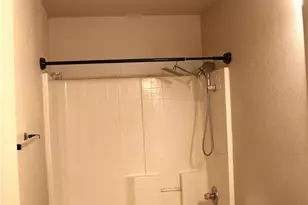 415 E 4th Ave, Belton, TX 76513 - Photo 2