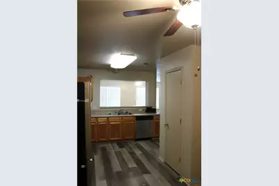415 E 4th Avenue, Belton, TX 76513 - Photo 16