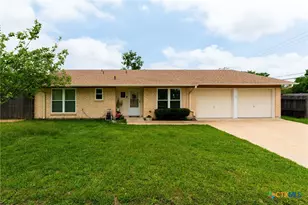 902 Lynn Ln, Copperas Cove, TX 76522 - Photo 1