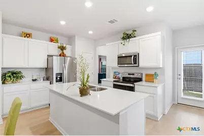 149 Cutleaf Cove #31, San Marcos, TX 78666 - Photo 10