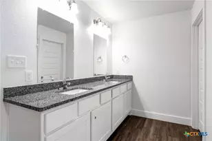 1916 Royal Loop, Belton, TX 76513 - Photo 12