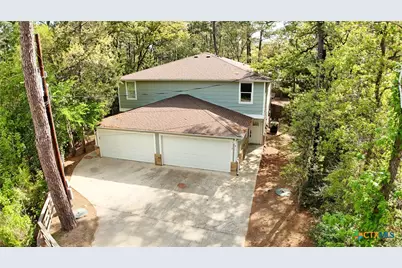 119 N Kanaio Drive #B, Bastrop, TX 78602 - Photo 2