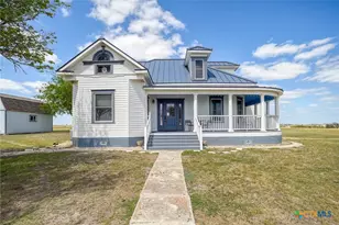 1370 Co Rd 353, Shiner, TX 77984 - Photo 2